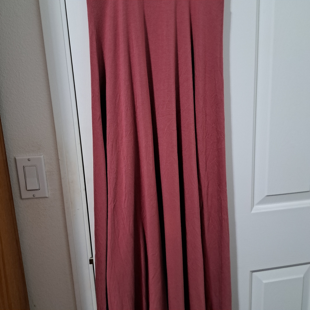 Casual Sleeveless Maxi Dress - Picture 3 of 6